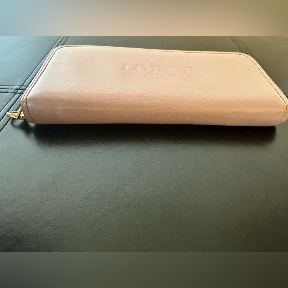 Loewe Calfskin Heritage Light Lavender Long Zippy Wallet - Picture 8 of 9